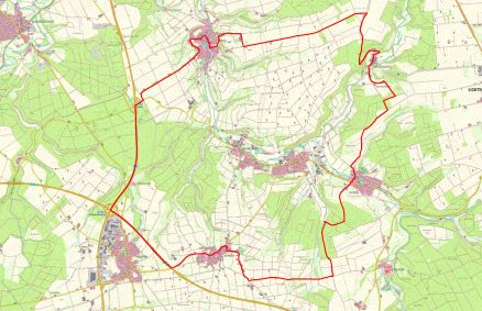 Beobachtungsgebiet (blaue Linie) und Sperrbezirk (rote Linie) der Vogelgrippe im Kreis Paderborn